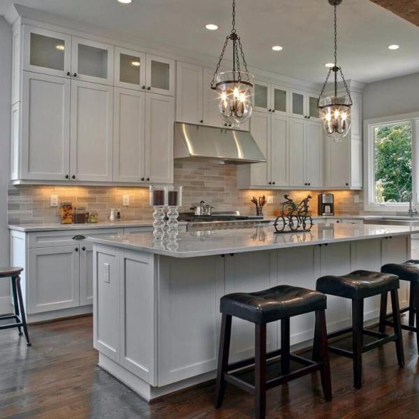 Quality 950mm 2.2M White Gloss Shaker Solid Wood Kitchen Cabinets  Doors European Design SGS for sale