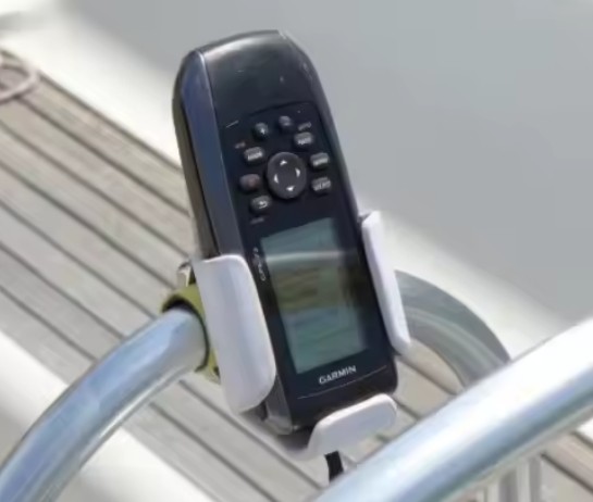 Garmin GPS 73 Easy-to- Handheld Navigator With IPX7 Water Rating And ODM Customized Support