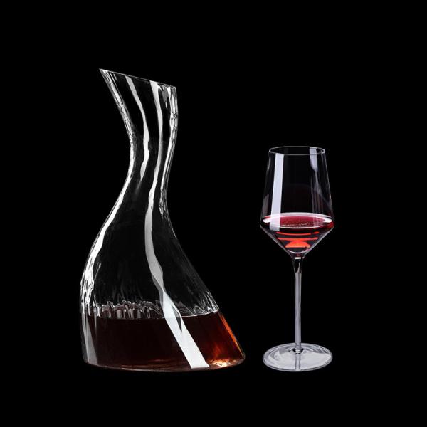 Wholesale Wine Decanter Hand-Blown Lead-Free Crystal & Aerator | 750ml Bulk Carafe for Distributors