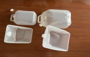 China Collapsible Cubitainer Bag Camping 20l Jerry Can With Plastic Tap wholesale