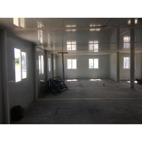 Prefabricated Expanding Container House Galvanized For Living 40ft Size Mobile