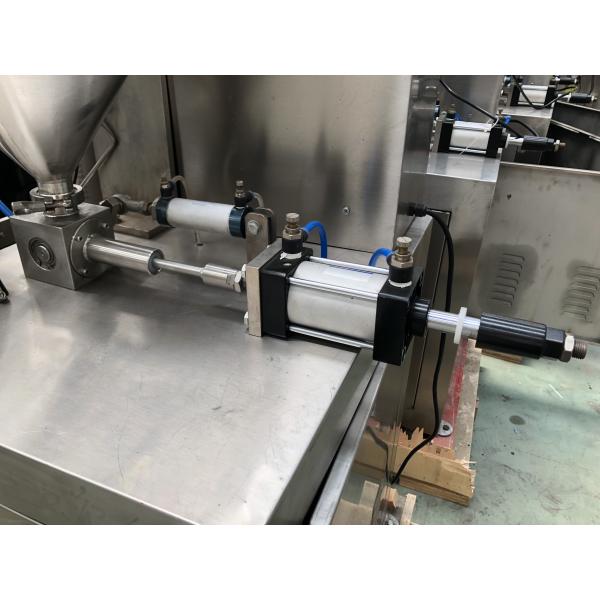 Computer / PLC Control Sauce Pouch Packing Machine With 3 Sides Seal