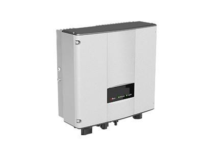 Quality 7.6KW 400V Hybrid Solar Inverter Mppt Solar Panel Charge Controller Home Energy System for sale