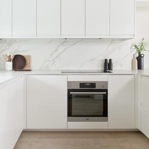 China Handless Plywood PVC Kitchen Cabinet Modern Modular wholesale