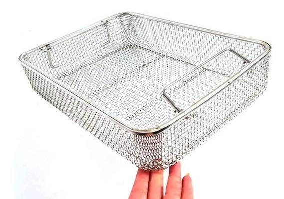 Sterilization Storage Wire Mesh Baskets Stacking Handle Medical Instruments