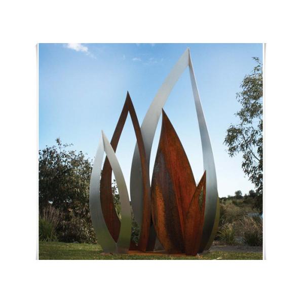 Metal Garden Ornament Botanical Corten Steel Leaf Sculpture with Rusty Finish
