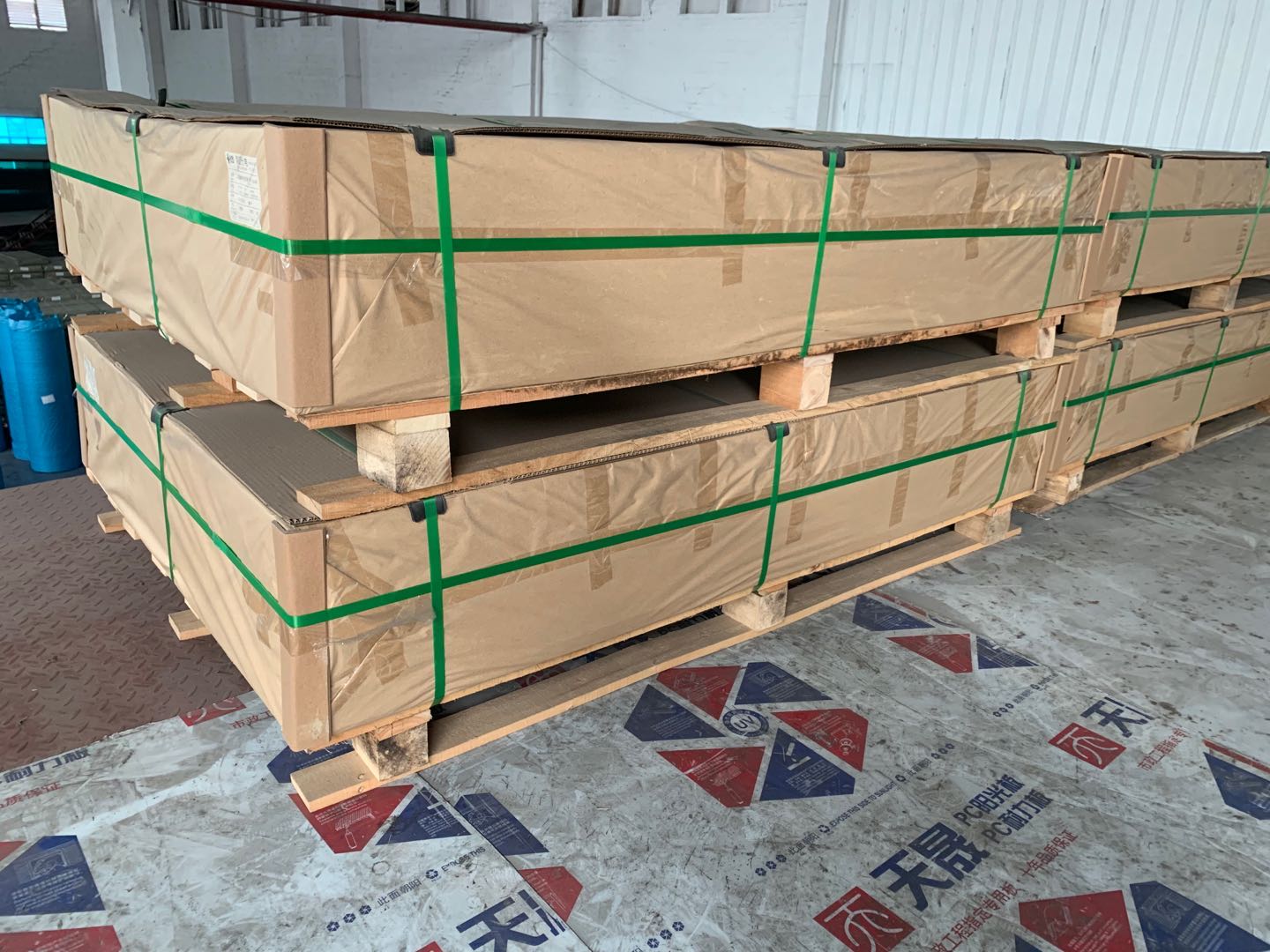 PC-122M Solid Polycarbonate Clear Sheet 1.5-15mm Thickness With RHOS Certification