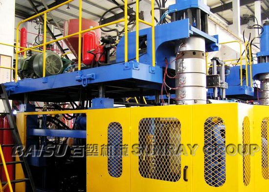 LDPE Watering Can Blow Molding Equipment 11.8 Tons Heavy Weight SRB80