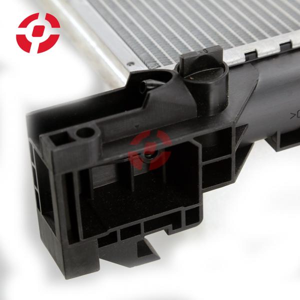 32224828 Auto parts car engine cooling system coolant cooler Aluminum Radiator plastic water tank for VOLVO XC90