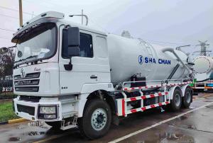 China SHACMAN F3000 Special Trucks Vacuum Sewage Suction Truck 6x6 380HP Euro V White wholesale