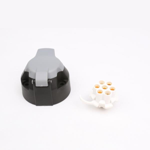 Quality 7 Pin Trailer Socket S Type Socket Trailer Female Socket European Type for sale