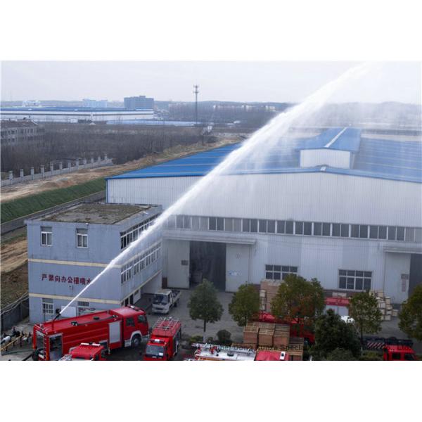 Security Fire Fighting Truck With 5900 LWater tank and 2000 Liters Foam Tank