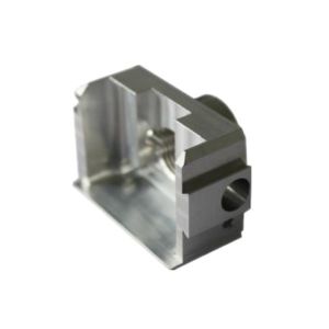 Customized many kinds of aluminum parts by CNC Machining center