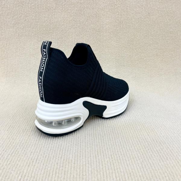 Breathable Thick Sole Loafers Ladies PU Mesh Women'S Loafers Thick Sole