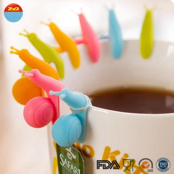 Super Practical Silicone Drink Markers For Red And White Wine Glass 2.6*2.9*11cm