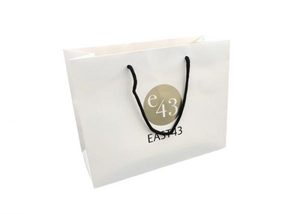Quality White Personalised Boutique Paper Bags For Shopping Gold Hot Stamping for sale