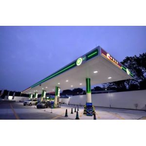 China S355JR Large Gas Station Canopy Construction 0.8mm 950mm Roof Customized wholesale