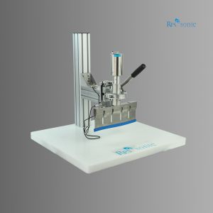 China Continuous Woking 20khz 1000w Ultrasonic Food Cutting Machine wholesale