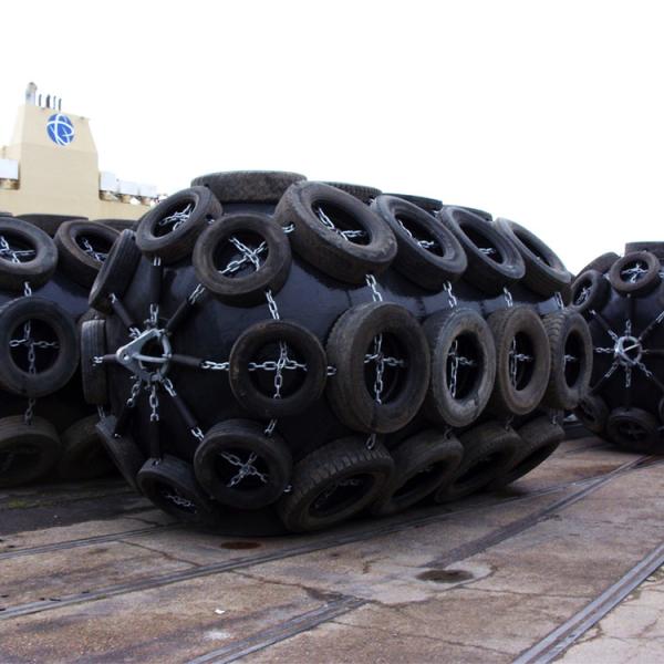 50Kpa Pneumatic Marine Rubber Fender 80Kpa Yokohama Floating Fender