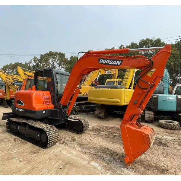 Hot Sale 90% New Korea 6Ton Used DOOSAN DX60-9C Excavator 42.5KW Engine Included Motor Gearbox Kawasaki Poclain Huade Low Price