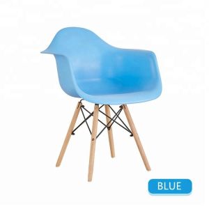 Fracture Resistant Plastic Reception Chairs , Armchair Style Dining Chairs