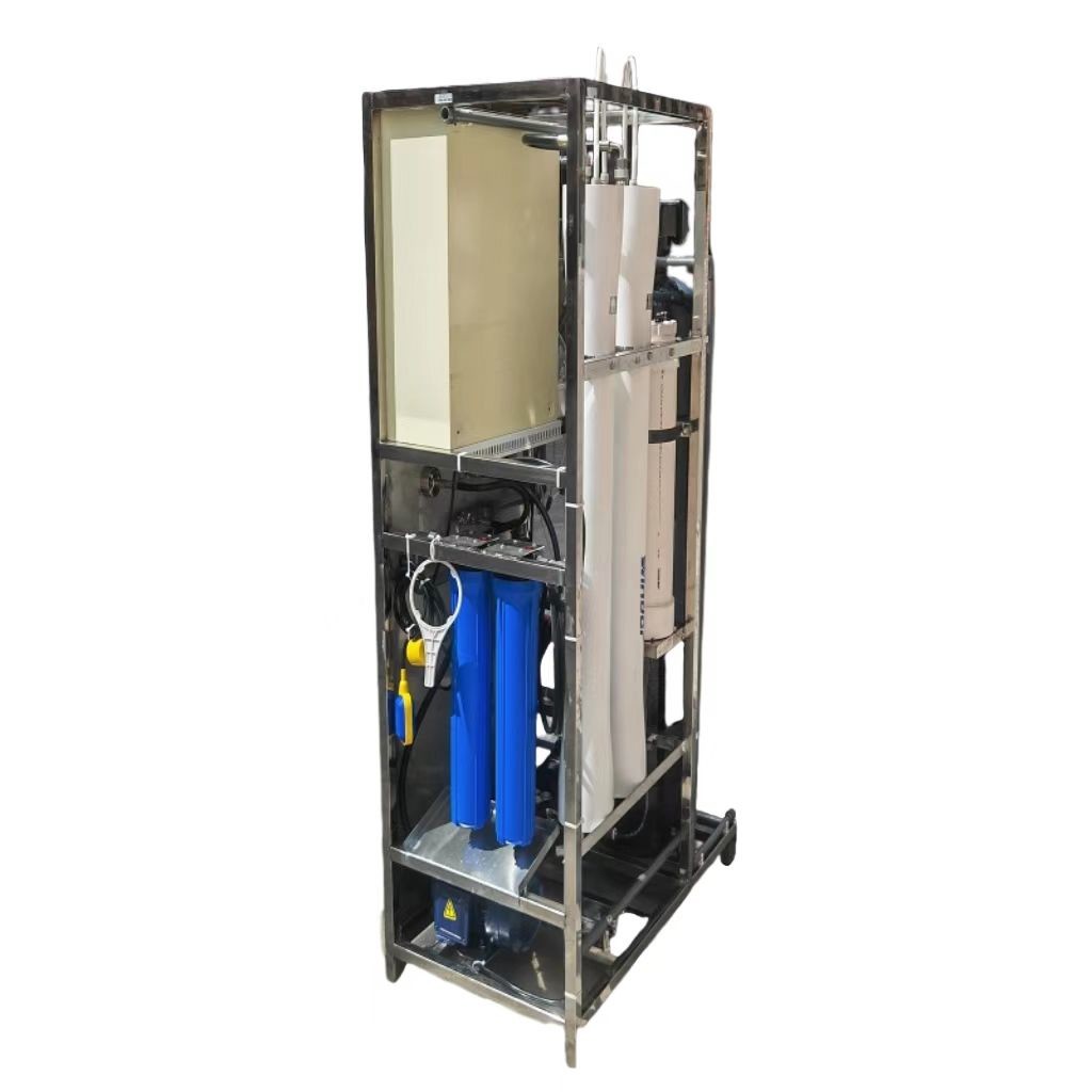 China Smart Desalination Machine Turns Salt Water Into Fresh Water wholesale