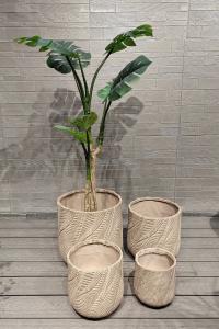 China Low - Key Light Gray Flower Pots Chevron Patterns Round Fiber Clay Holiday Villa Landscaping Project wholesale