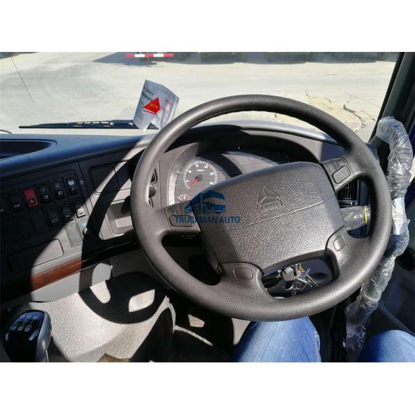 8x4 SINOTRUK HOWO 50 Tons Heavy Duty Dump Truck With Right Hand Drive Cabin