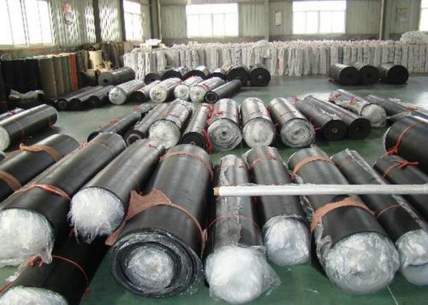 Quality Shiny High Tensile Strength Industrial Nitrile Rubber Sheet , 1 - 6mm Rubber Sheet for sale