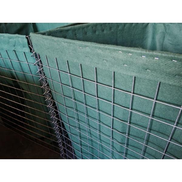 Zinc Coated itary  Barriers 4mm-5mm Spiral Dia with Heavy Duty 2mm Non woven Polypropylene