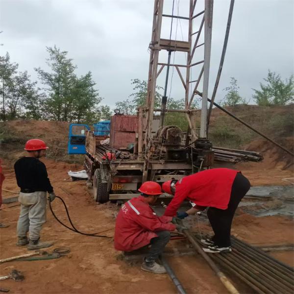 Self Propelled Hydraulic Crawler Drilling Rig For High Speed Rail Exploration