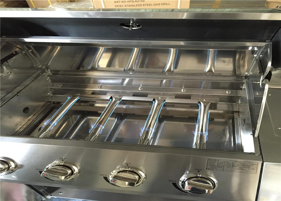 Factory price kitchen bbq easy grill slow burning 4 burners gas bbq grill with wheel