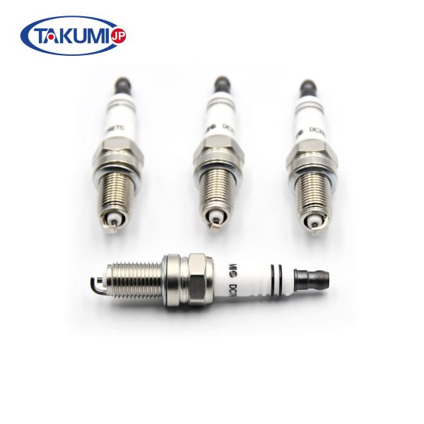 Small Engines Applicable Spark Plug Replacement for D8EA Thread Diameter M12*1.25
