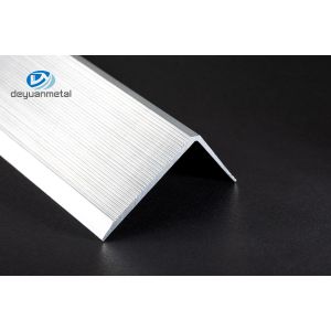 OEM Aluminum Anti Slip Stair Nosing 3500x3500 Mm T5 Tempered