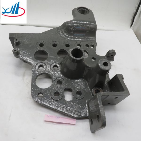 AZ1642430335 Dongfeng Auto Parts Left Front Flip Bracket Cabin Bracket