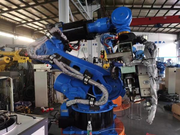 Quality Automatic MIG Welding Machine Articulated Spot Welding Robot Arm Yaskawa Es200 Es165 for sale