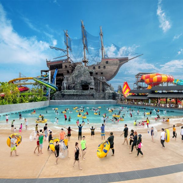 Relaxing Surf Wave Pool Amusement Water Park Supplies Customized