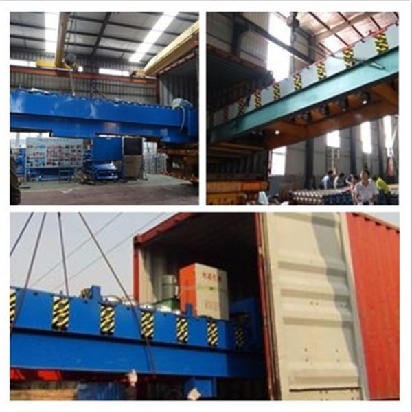 High Speed C Z Purlin Roll Forming Machine CNC Control 10-15m/min Production Speed