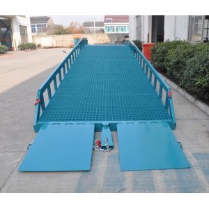 10 Tons Loading Capacity Mobile Dock Ramp , Container Loading Ramp
