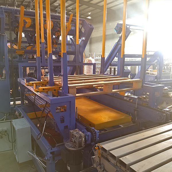 Euro Pallet Automatic Wood Pallet Block Nailing Making Machine