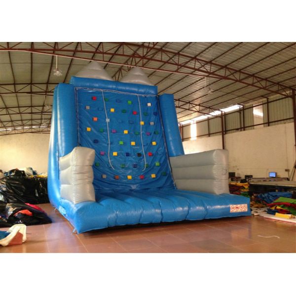 Kindergarten School Inflatable Rock Climbing Wall Double Stitching 5 X 5 X 6m