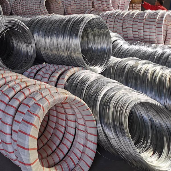 Anti-rust BWG 10 Electro Galvanized Low Carbon Steel Wire Coils for Construction Site