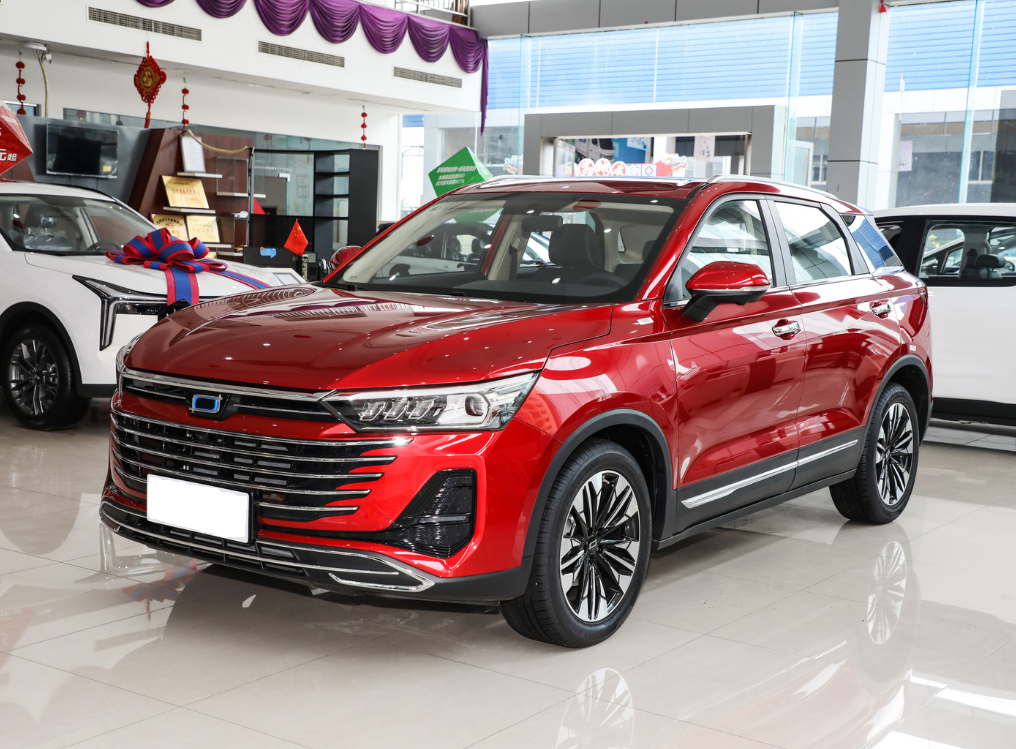 2023 2022 Faw Bestune T77 Car with 1.5T Engine Gasoline Vehicles and Radar Front Rear