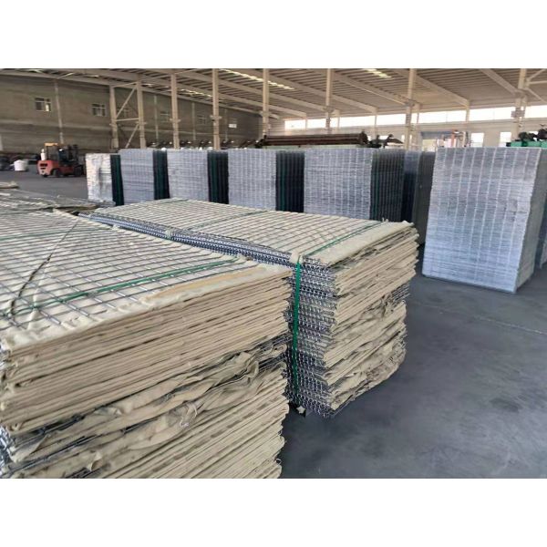 5mm Galfan Coated Army Border Perimeter Defensive Barrier