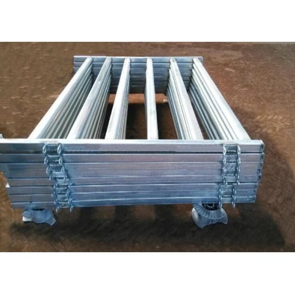 Heavy Duty Galvanized Livestock Metal Fencing , Farm Fence Panels 50X1.5MM Post