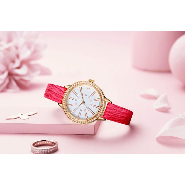 Japan MIYOTA Leather Strap Quartz Watch Ladies Waterproof With Cech Stones