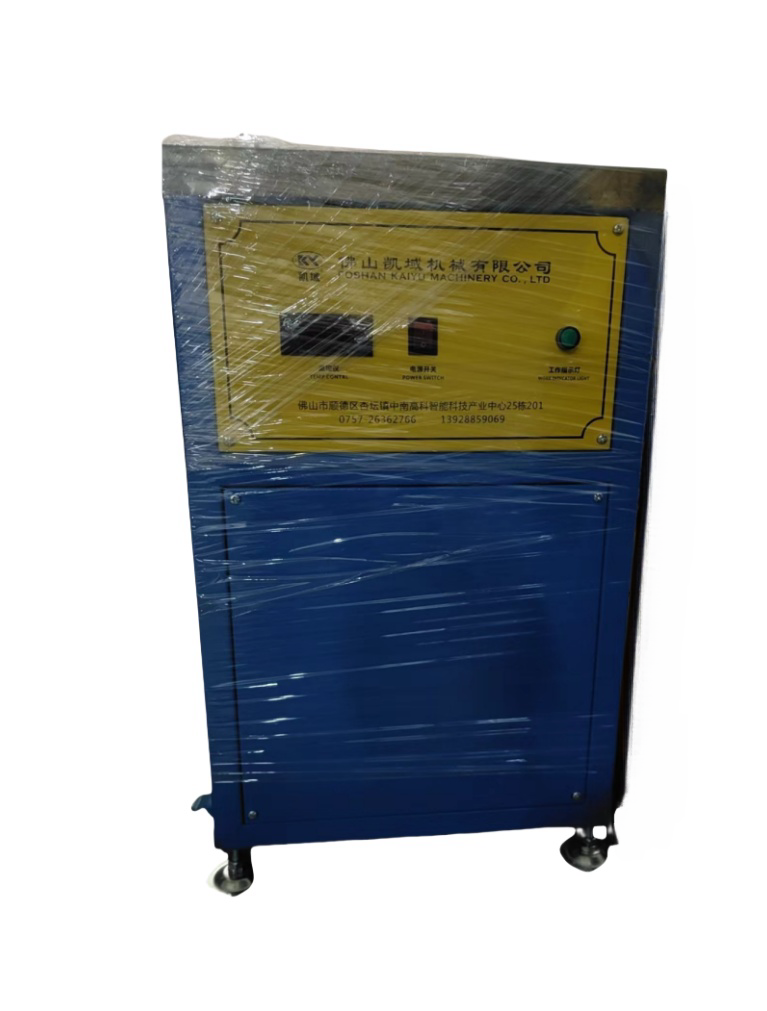 220V 1KW Silicone Label Making Machine Modular Design For Keychain Making