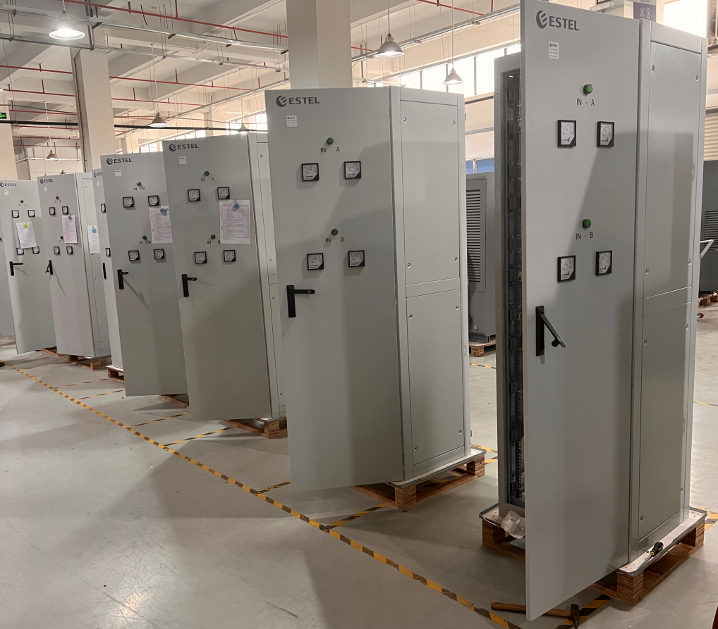 Customizable Indoor Power Distribution Cabinet For Data Centers And Power Supply Stations Grid
