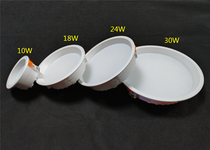 2.5 Inch Backlit Anti Glare 10W LED Flush Mount Downlight