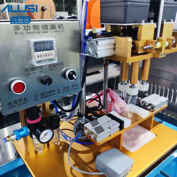 Efficient Screw Capping Equipment Bottle Cap Pneumatic 30-300mm Screw Capper Machine